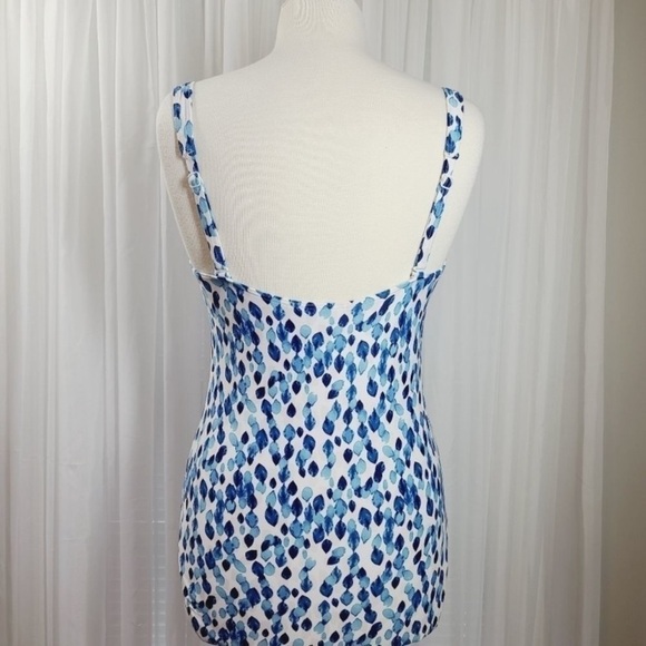Niptuck Petal Plunge Joanne Twist Front Tummy Control Swimsuit blue white size 4 - Picture 4 of 9